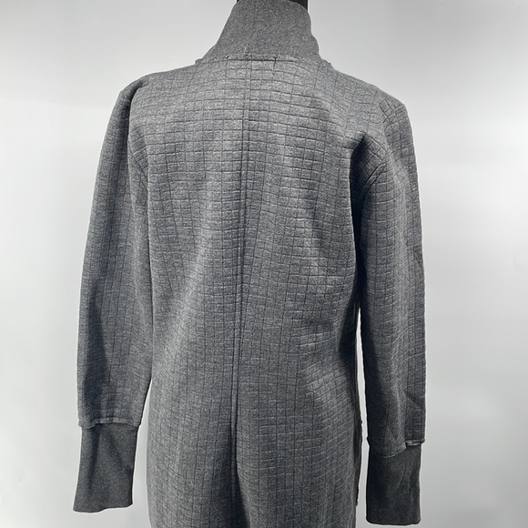 Rebecca King grey long cardigan Shacket thumbholes minimalist career casual sz m - Picture 13 of 13